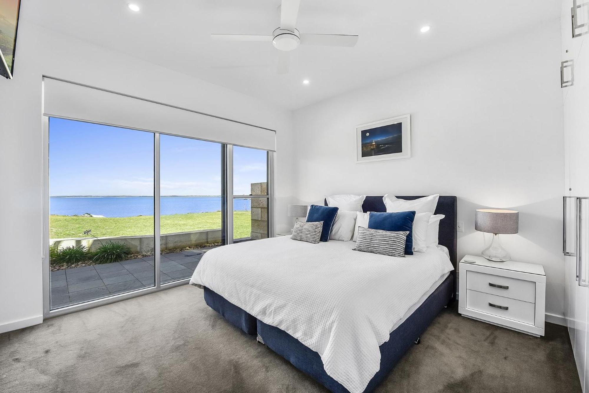Aloha Waterfront Properties Robe Quarto foto