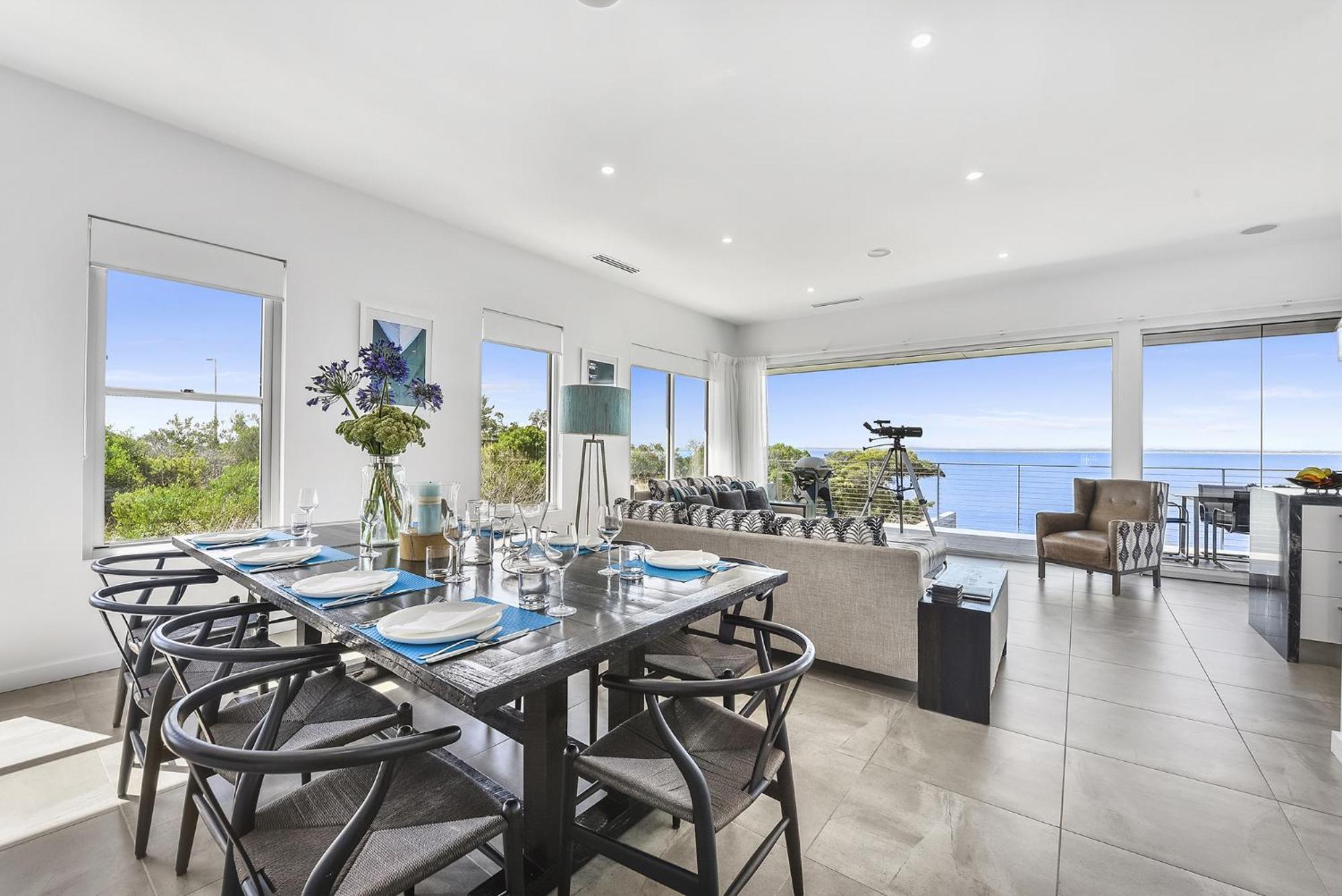 Aloha Waterfront Properties Robe Quarto foto