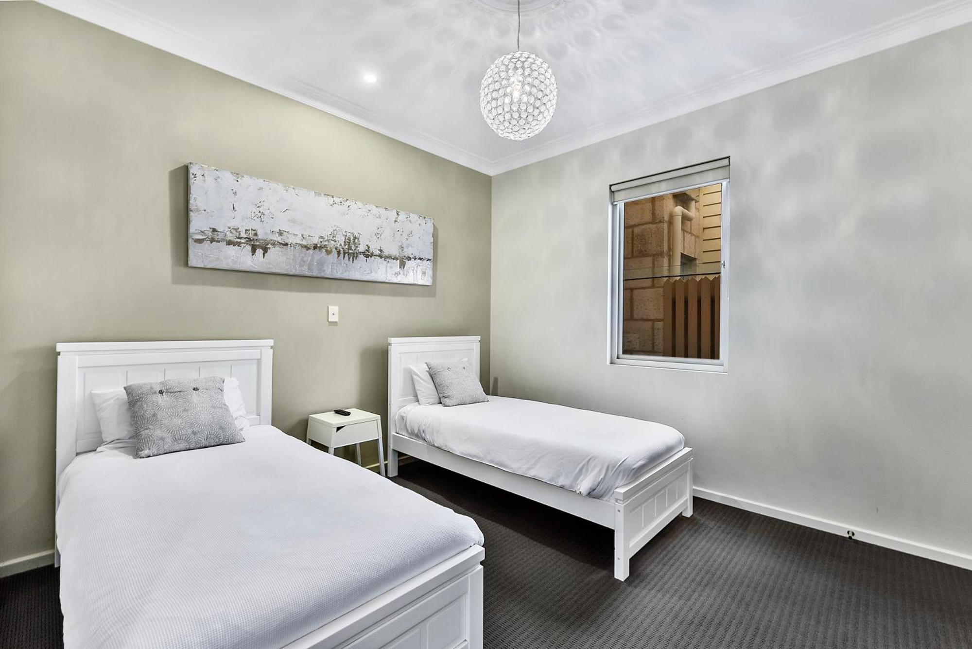 Aloha Waterfront Properties Robe Quarto foto